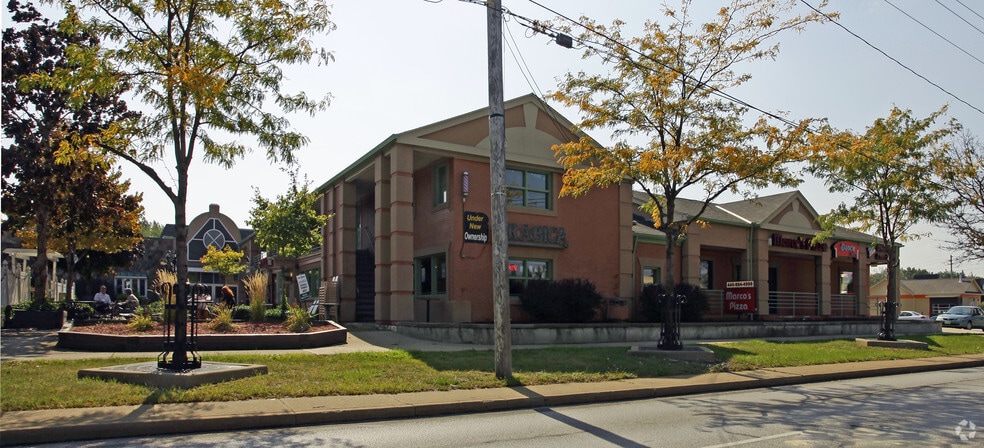 Primary Photo Of 6285 Pearl Rd, Parma Heights Freestanding For Lease