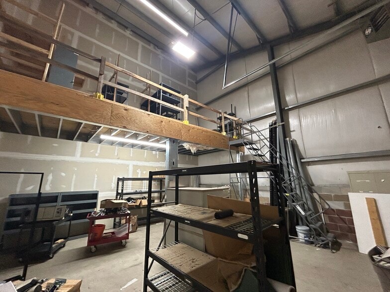 More Photos Of 51 Ozick Dr, Durham Manufacturing For Lease