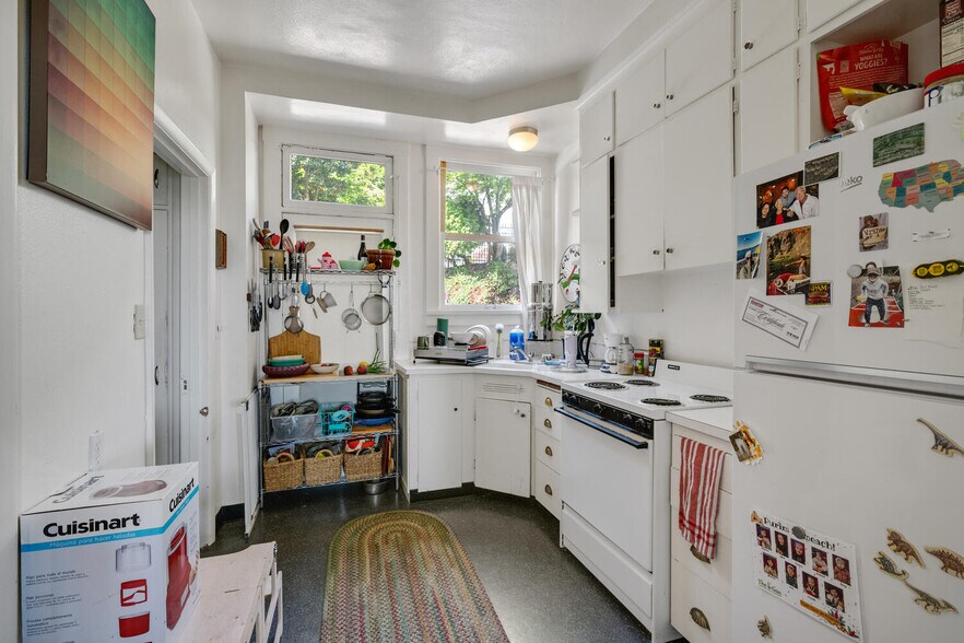 More Photos Of , Portland Multifamily For Sale