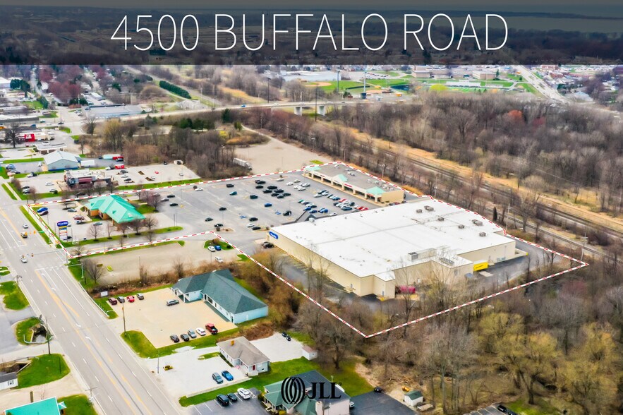 More Photos Of 4500-4510 Buffalo Rd, Erie Supermarket For Lease