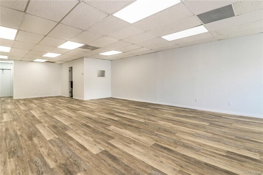 More Photos Of 4065 S Suncoast Blvd, Homosassa Unknown For Lease
