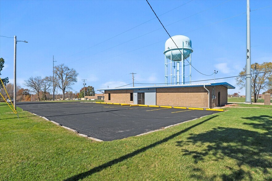 More Photos Of 502 W Markey Rd, Belton Medical For Sale