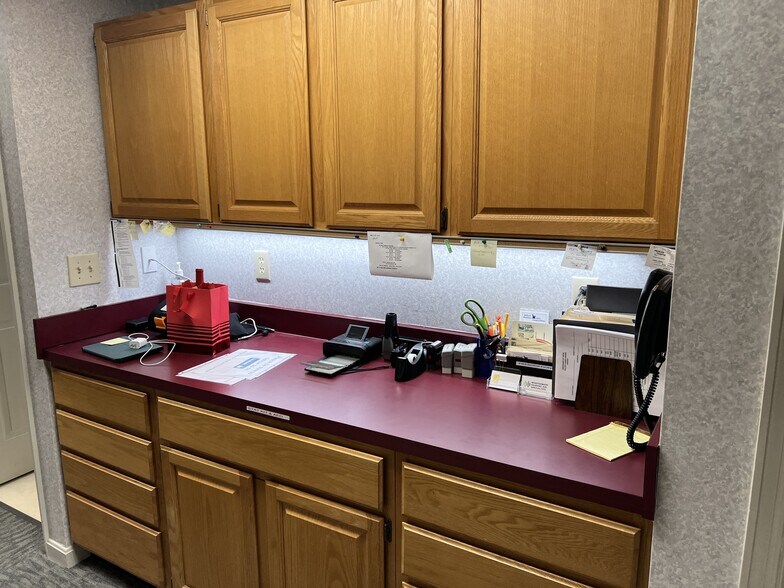 More Photos Of 9200 Montgomery Rd, Montgomery Medical For Lease