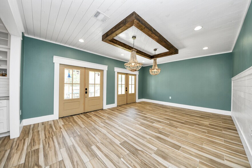 More Photos Of 17188 Highway 321, Dayton Specialty For Sale