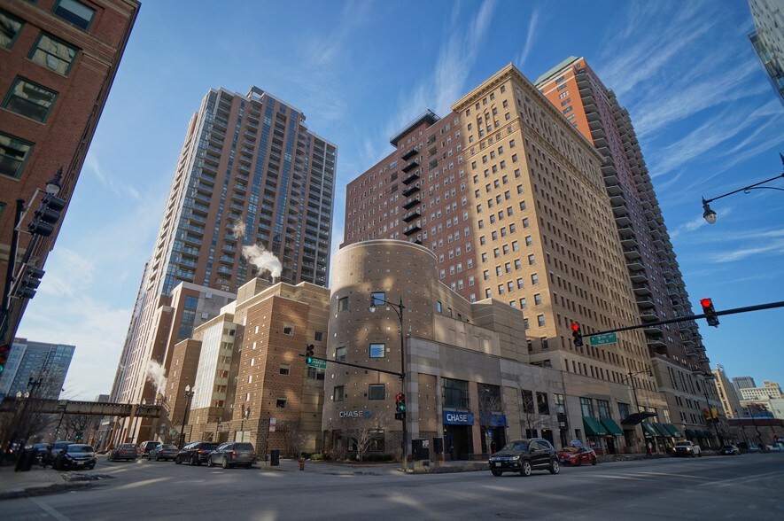 More Photos Of 850 S Wabash Ave, Chicago Office For Lease