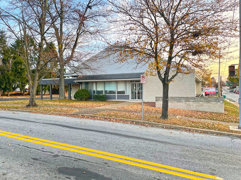 More Photos Of 4918 Locust Ln, Harrisburg Medical For Sale