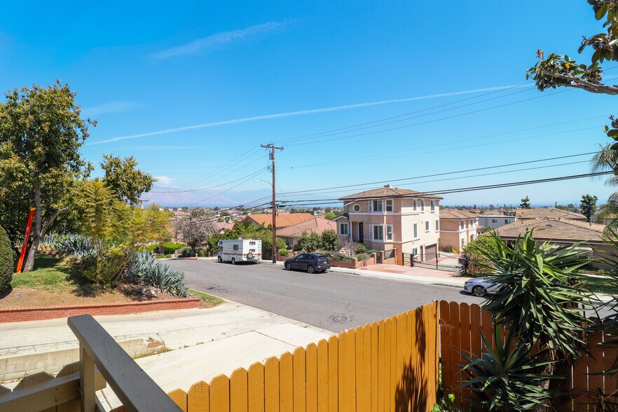 More Photos Of 351 S Lincoln Ave, Monterey Park Apartments For Sale