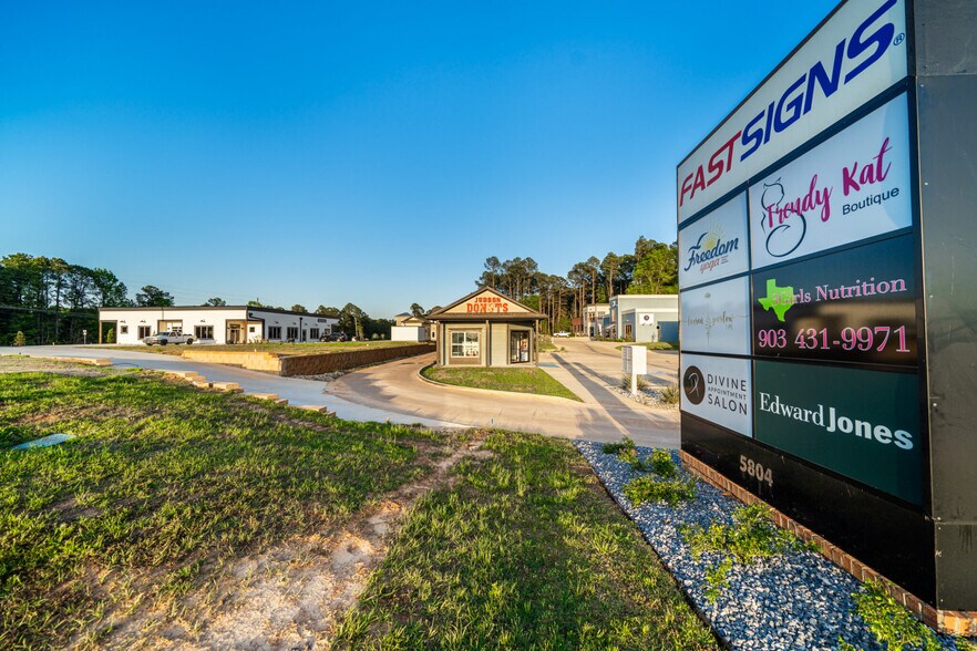 More Photos Of 174 Beechwood Dr, Longview Office For Lease