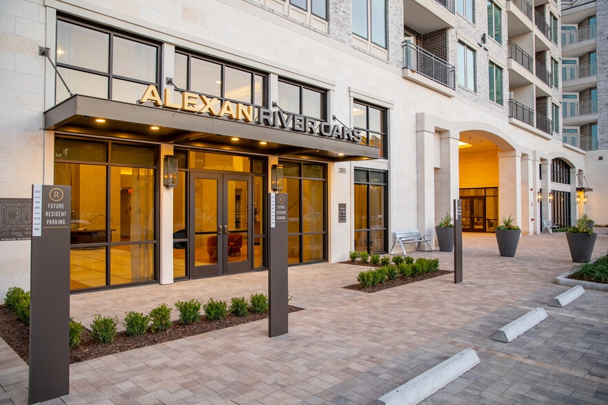 More Photos Of 3015 Weslayan St, Houston Apartments For Lease