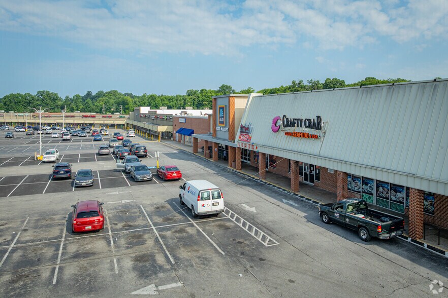 Primary Photo Of 8606-8608 Liberty Rd, Randallstown General Retail For Sale