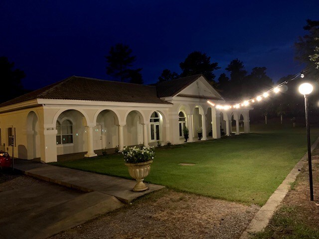 More Photos Of 3375 W County Highway 30A, Santa Rosa Beach Restaurant For Lease