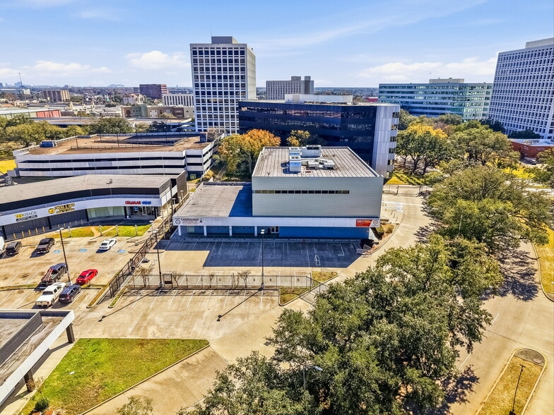 Primary Photo Of 5999 Savoy Dr, Houston Schools For Sale
