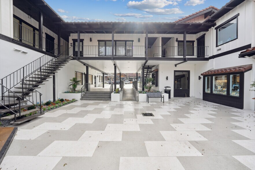 More Photos Of 14567 Big Basin Way, Saratoga Office Residential For Lease