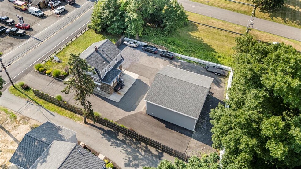 More Photos Of 363 S Middletown Rd, Nanuet Flex For Sale