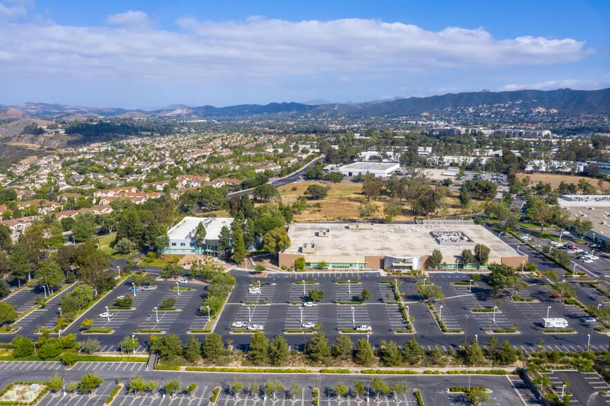 Primary Photo Of 1535 Rancho Conejo Blvd, Thousand Oaks Unknown For Lease