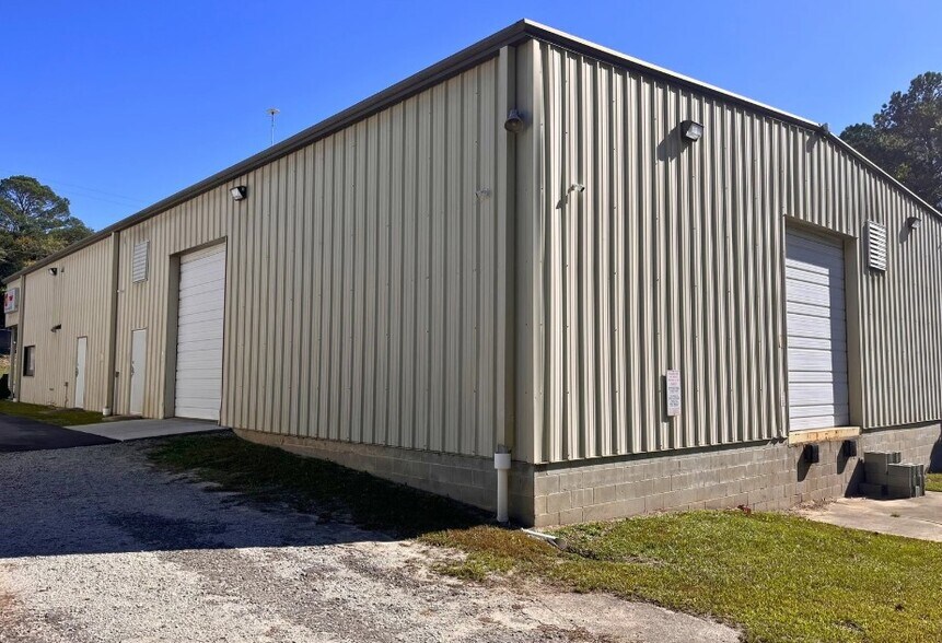 More Photos Of 1457 Bella Vista Dr, Columbia Light Distribution For Lease