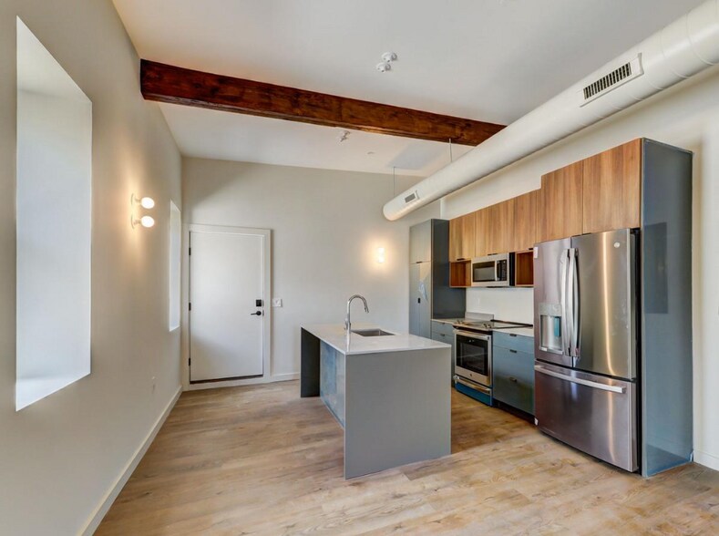 More Photos Of 619 N 35th St, Philadelphia Apartments For Sale
