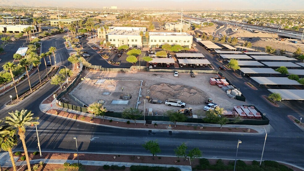 More Photos Of 2480 Village View Dr, Henderson Medical For Lease