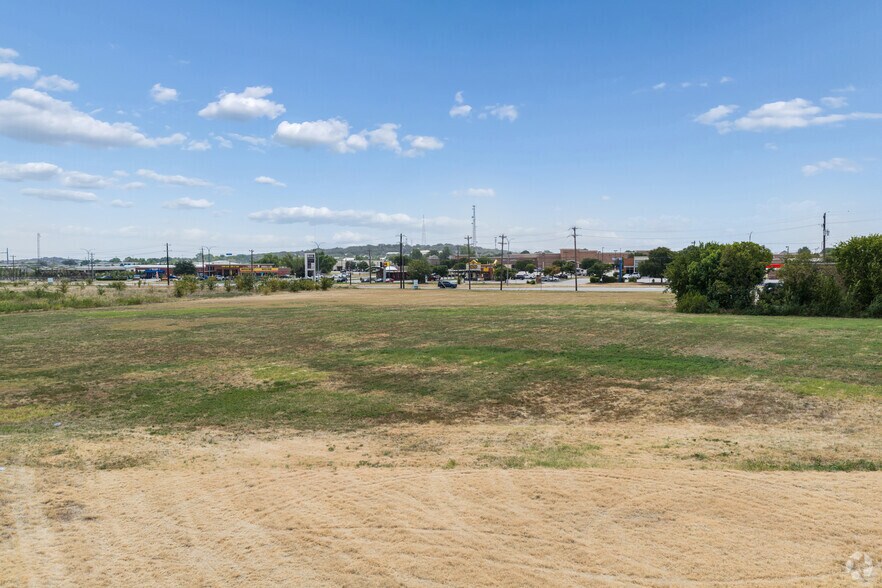 More Photos Of NEQ Golden Triangle Blvd & Beach St, Keller Land For Sale