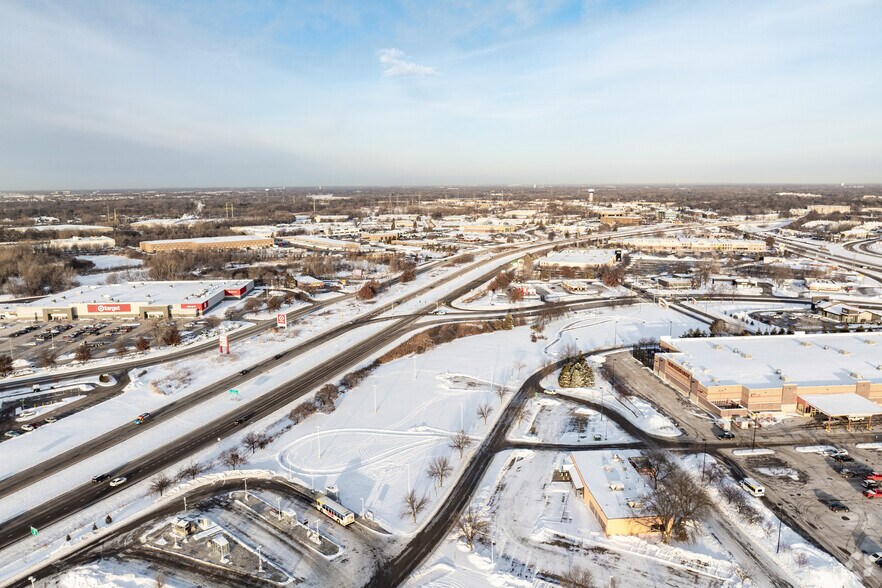 More Photos Of University Ave NE, Blaine Land For Lease