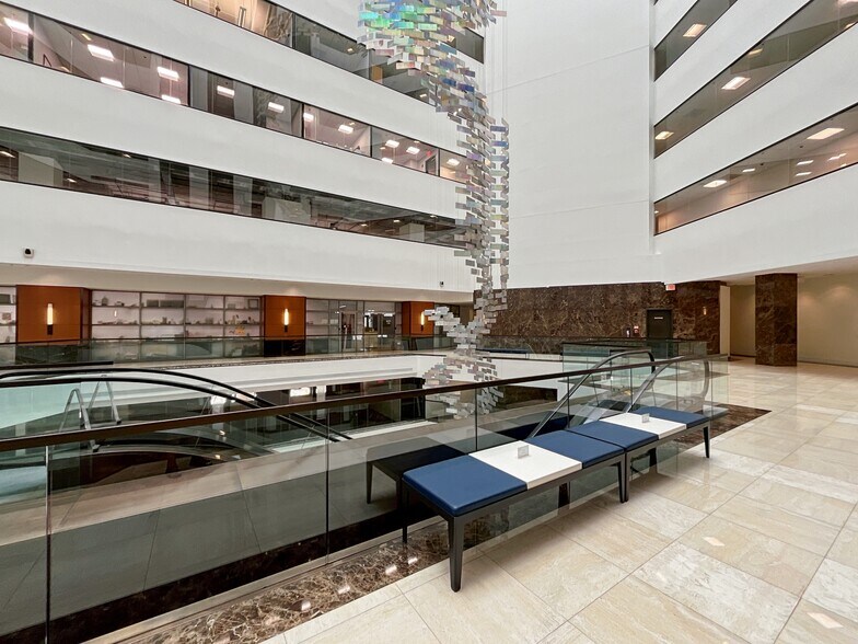 More Photos Of 3 Bethesda Metro Center, Bethesda Coworking Space