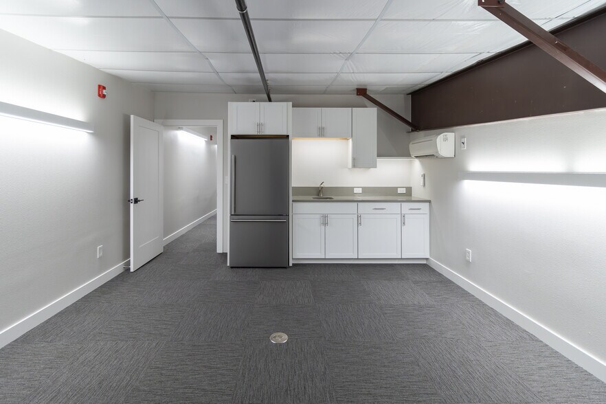 More Photos Of 454 Stevens Dr, Richland Office For Lease
