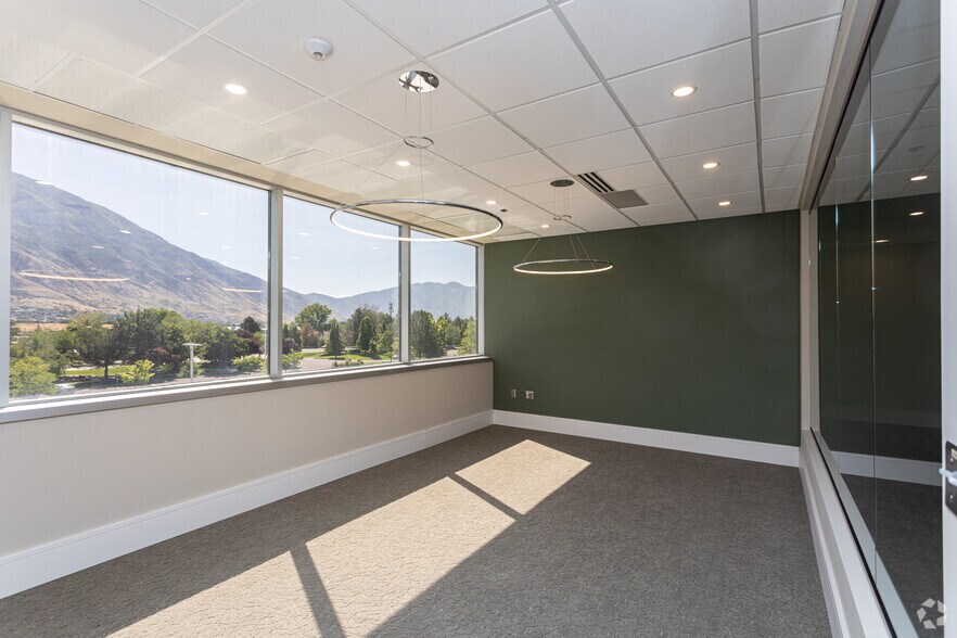 More Photos Of 1712 S East Bay Blvd, Provo Unknown For Lease