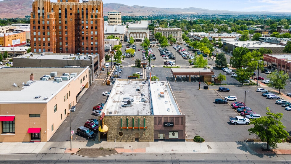 More Photos Of 9 S 1st St, Yakima Restaurant For Sale
