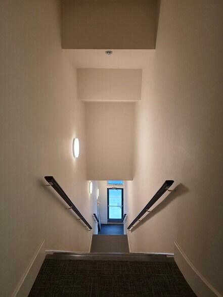 More Photos Of 64 Biltmore Ave, Asheville Loft Creative Space For Lease