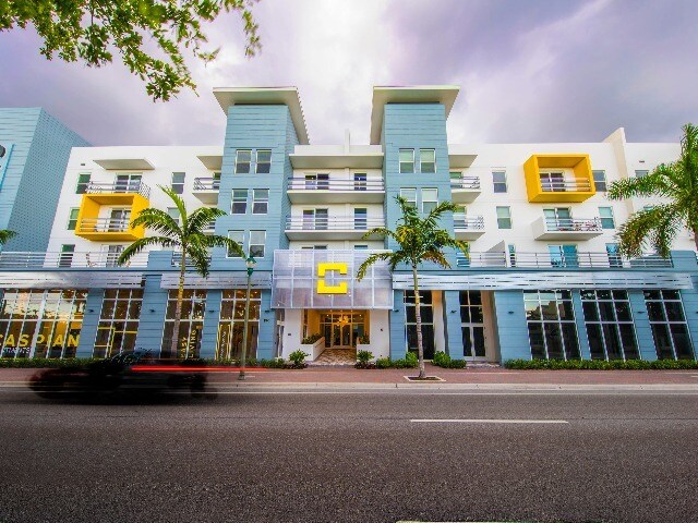 More Photos Of 190 SE 5th Ave, Delray Beach Apartments For Lease
