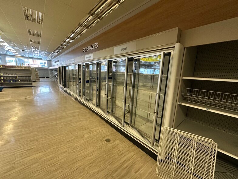 More Photos Of 265 N Union St, Olean Drugstore For Lease