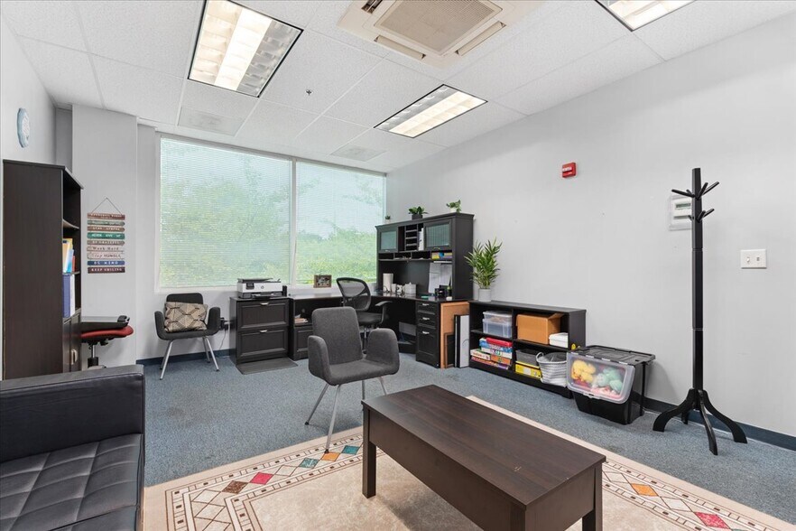 More Photos Of 8140 Ashton Ave, Manassas Medical For Sale