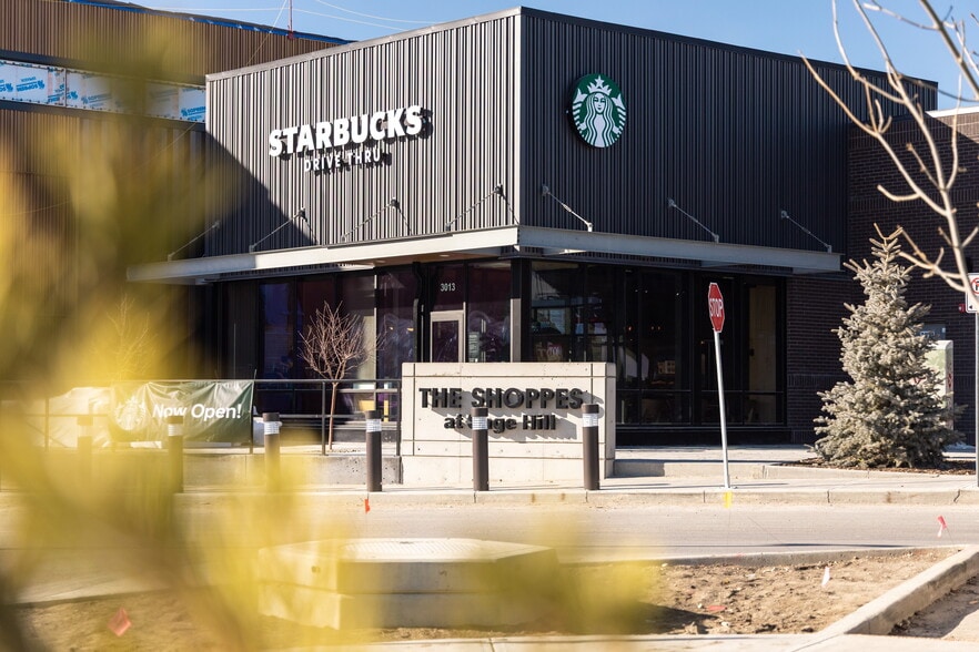 More Photos Of 230 Sage Hill Blvd NW, Calgary Unknown For Lease