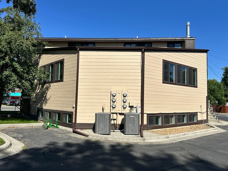 More Photos Of 1445 Avenue B, Billings Office For Lease