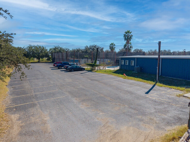 More Photos Of 5605 Texas Highway 107, Mission Sports And Entertainment For Sale