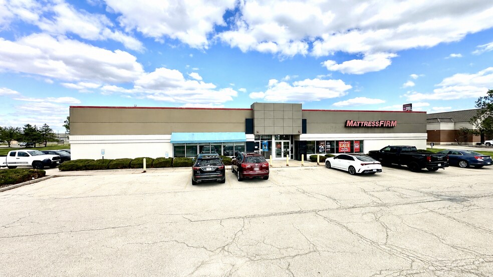 Primary Photo Of 4361 Venture Dr, Peru General Retail For Lease