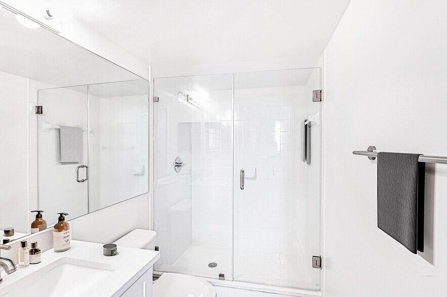 More Photos Of 353-383 Aragon Ave, Coral Gables Apartments For Lease