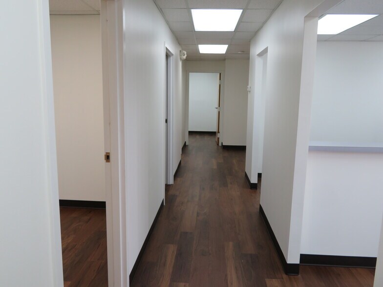 More Photos Of 3231-3233 Superior Ln, Bowie Medical For Lease