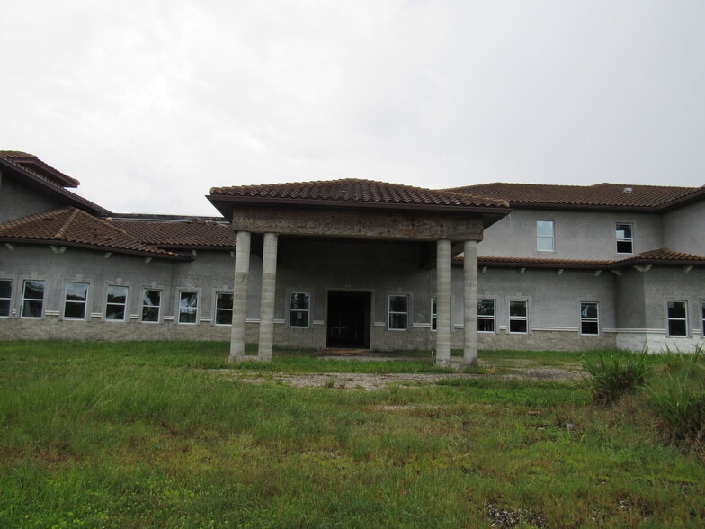 More Photos Of 4207 FL-64 SR, Bradenton Healthcare For Sale