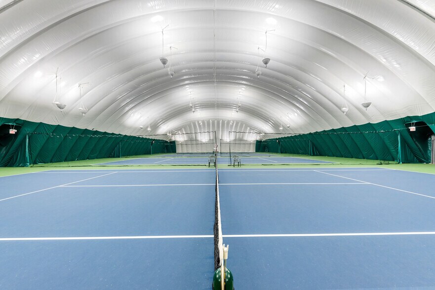 More Photos Of 127 E US Highway 6, Valparaiso Sports And Entertainment For Sale