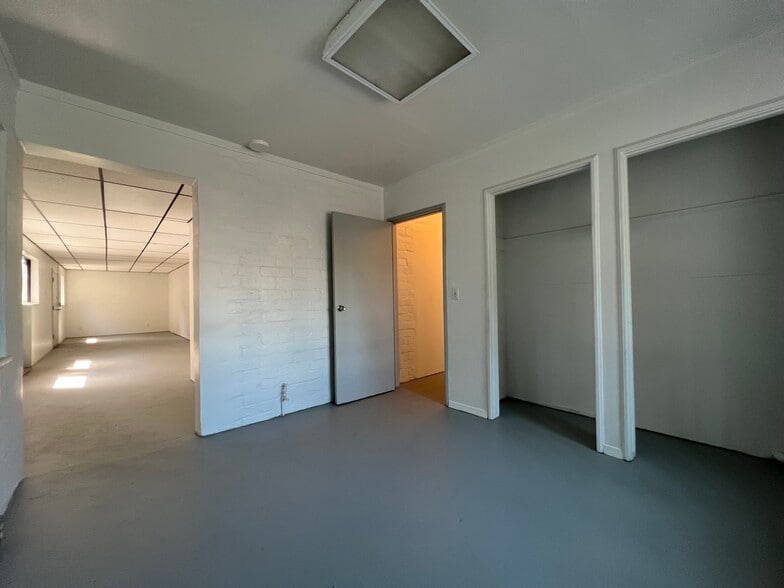 More Photos Of 621 E Route 66, Glendora Industrial For Sale