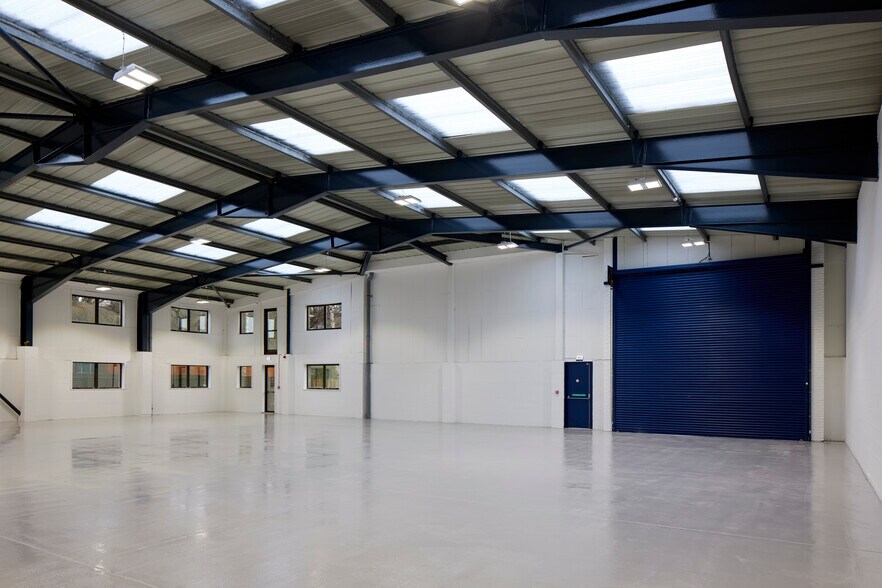 More Photos Of Unit 2 Prologis Park, Hook Rise South, Surbiton Warehouse For Lease