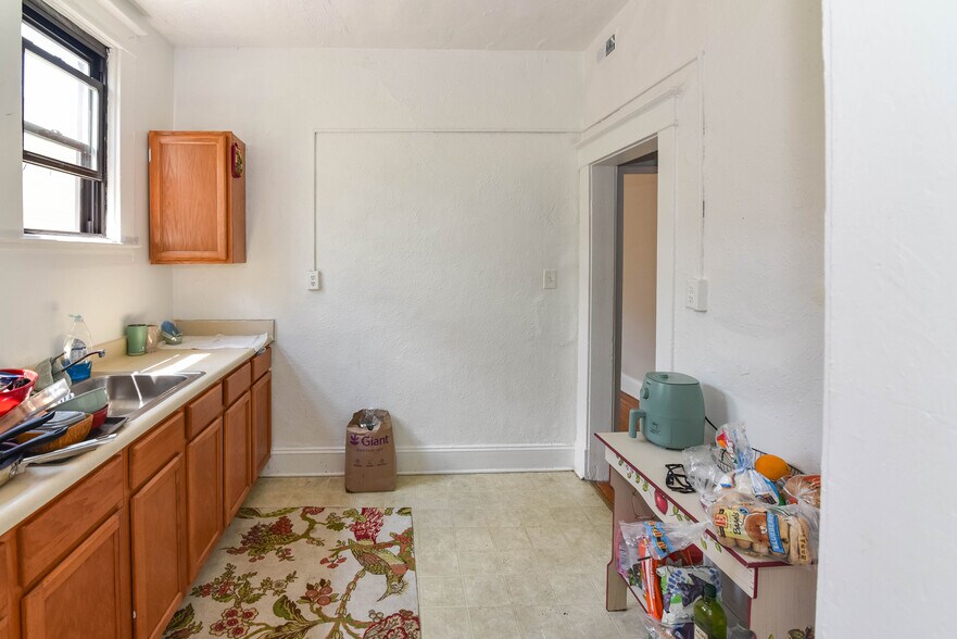 More Photos Of 2107-2111 Park Ave, Baltimore Apartments For Sale