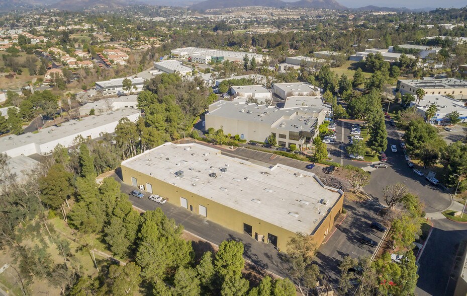 More Photos Of 2453 Cades Way, Vista Unknown For Lease