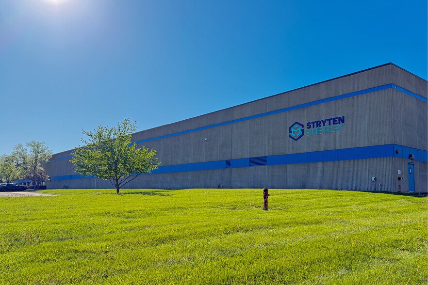 Primary Photo Of 7601 NW 107th Ter, Kansas City Distribution For Sale