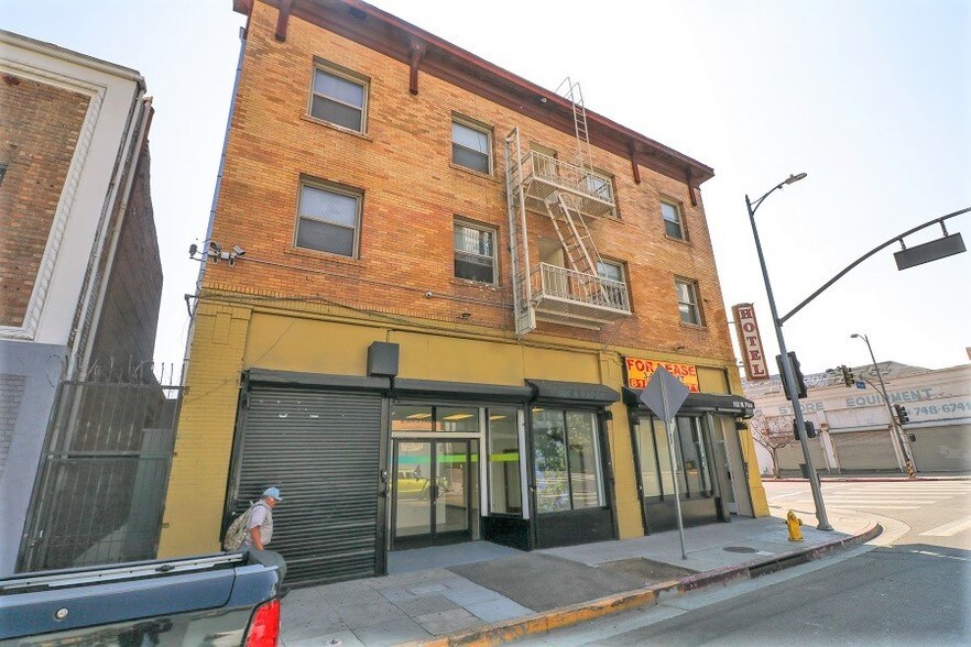 More Photos Of 160-166 W Pico Blvd, Los Angeles Apartments For Sale