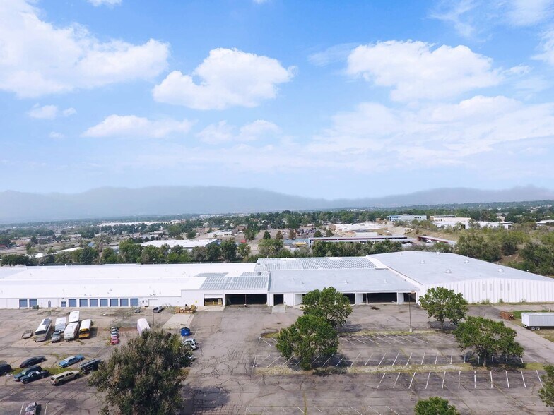 More Photos Of 4510 Edison Ave, Colorado Springs Self Storage For Lease