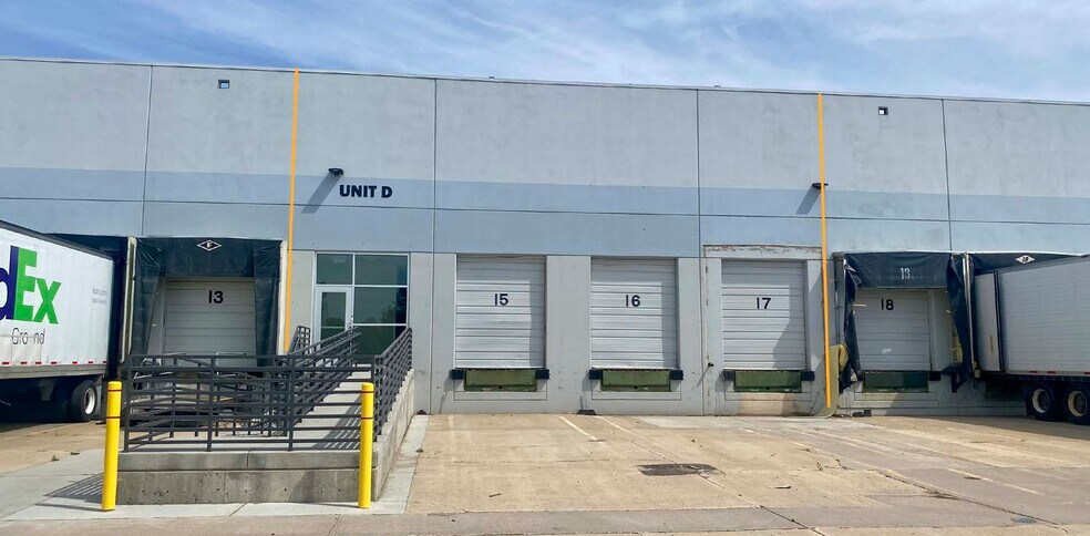 More Photos Of 6455 Spine Rd, Boulder Warehouse For Lease