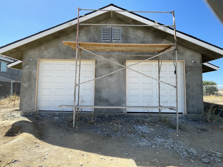 Primary Photo Of 21605 Golden Star Blvd, Tehachapi Apartments For Sale