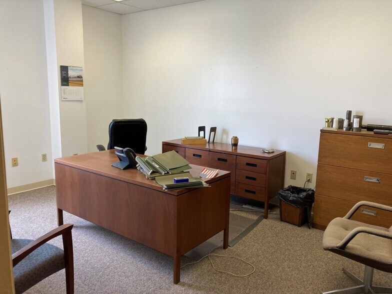 More Photos Of 7500 Shadwell Dr, Roanoke Manufacturing For Lease